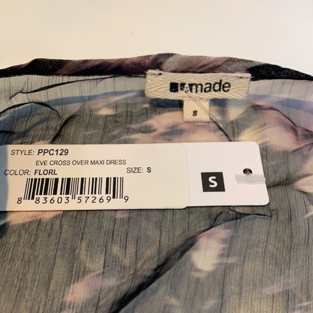 LA Made Eve Cross Front Maxi Dress in Floral Print - Picture 7 of 7